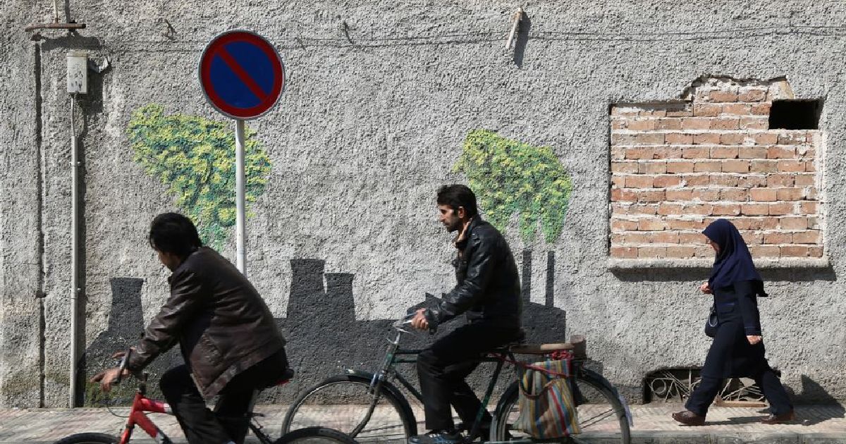 Ali RABIEE - Qazvin street culture | LensCulture